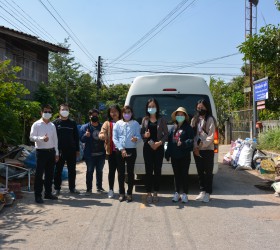 คณะทำงานเจ้าหน้าที่ องค์การบริหารส่วนตำบลรอบเมือง รับสมัครสมาชิก/รับซื้อขยะ กองทุนคัดแยกขยะ สะสมเงินทอง คุ้มครองสุขภาพ ในเขตพื้นที่ตำบลรอบเมือง