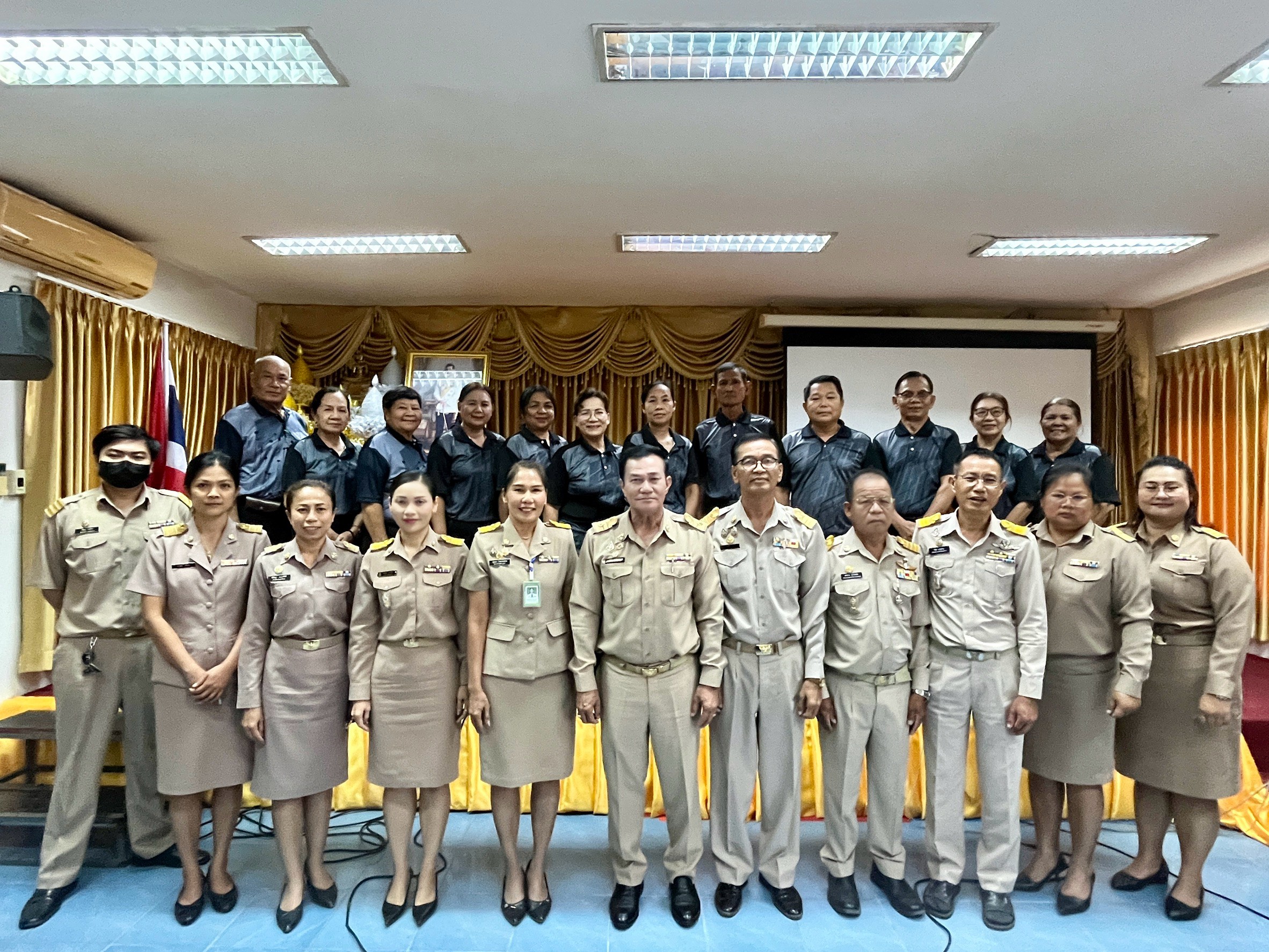 การประชุมคณะกรรมการกองทุนหลักประกันสุขภาพองค์การบริหารส่วนตำบลรอบเมืองครั้งที่ 4/2569 ประจำปีงบประมาณ 2569