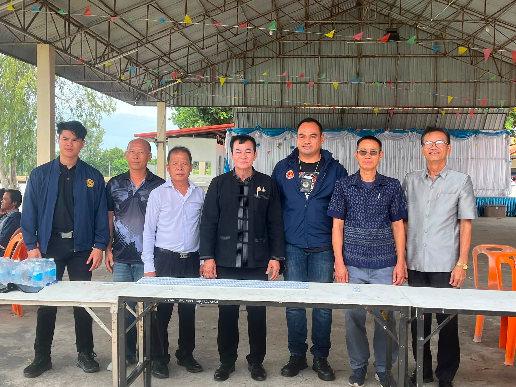นายวีระ มาศเกษม นายกองค์การบริหารส่วนตำบลรอบเมือง ร่วมประชุมประจำเดือน และเข้าร่วมการขับเคลื่อนนโยบายสีขาว ซึ่งเป็นมาตรการสำคัญของภาครัฐในการสร้างพื้นที่ปลอดภัย และปลอดยาเสพติด