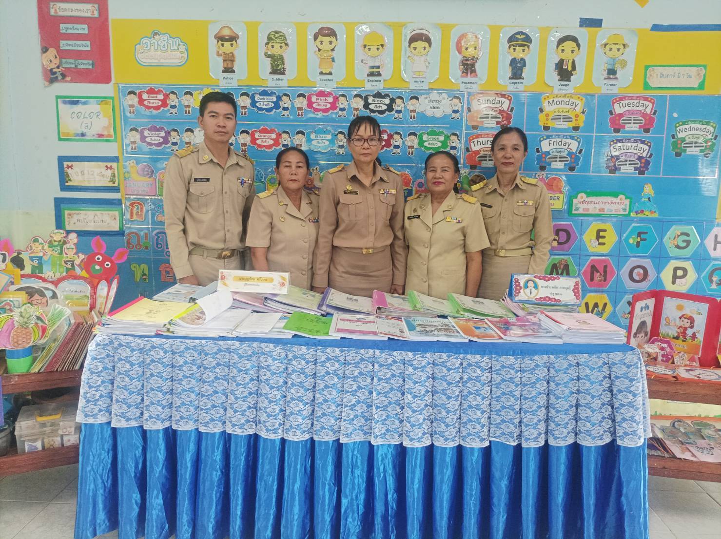 กองการศึกษา ศาสนา และวัฒนธรรม องค์การบริหารส่วนตำบลรอบเมือง ลงพื้นที่ตรวจประเมินผลการพัฒนางานตามข้อตกลง (Performance Agreement: PA)