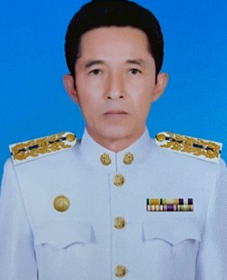 นายขจรศักดิ์  โพธิพิบูลย์