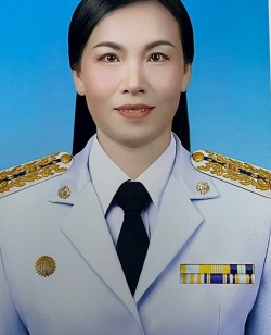 นางพนิดา  จันทร์เจริญ
