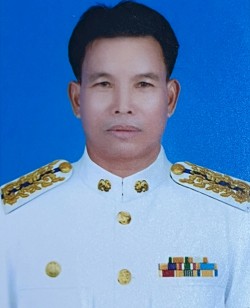 นายสุเทพ  สีลาดเลา